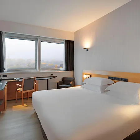 Crowne Plaza Milan Linate By Ihg Hotel
