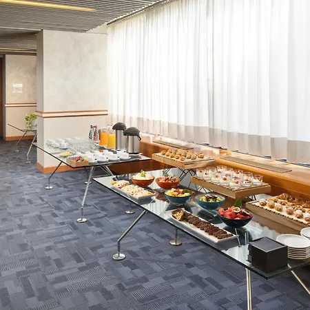Crowne Plaza Milan Linate By Ihg San Donato Milanese