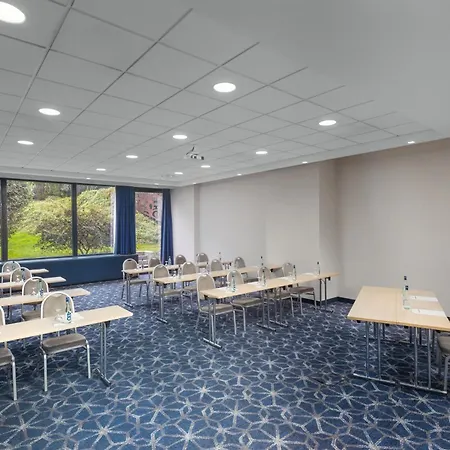 Hotel Crowne Plaza Milan Linate By Ihg 4*