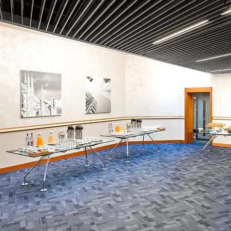 Crowne Plaza Milan Linate By Ihg Hotel San Donato Milanese