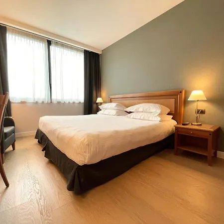 Hotel Crowne Plaza Milan Linate By Ihg 4*